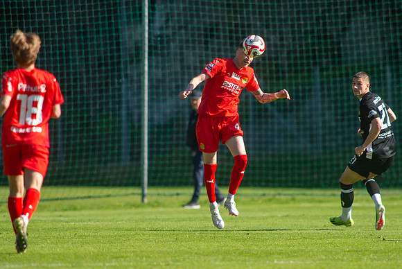 Match i Ettan Södra Mellan Torslanda IK och Arianda FC