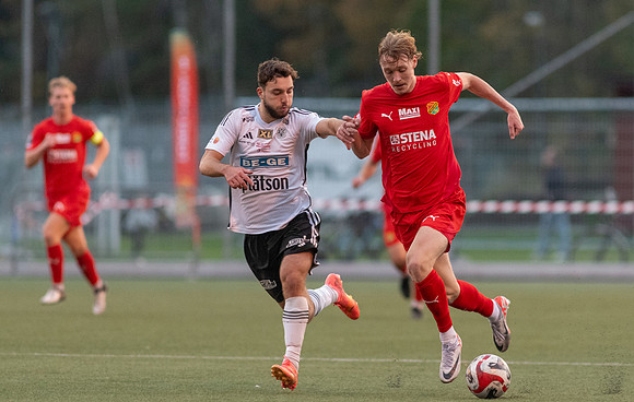 Match i Ettan Södra Mellan Torslanda IK och Oskarshamns AIK