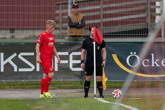 Match i Ettan Södra Mellan Torslanda IK och FC Trollhättan