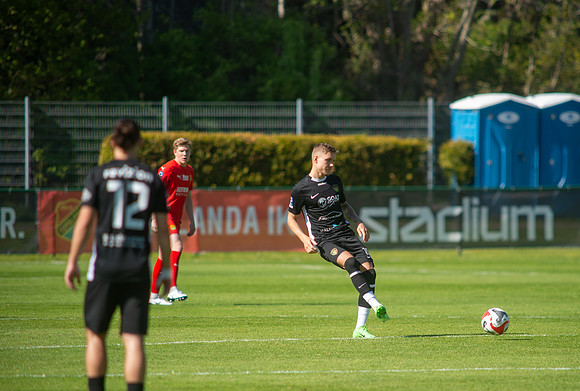 Match i Ettan Södra Mellan Torslanda IK och Arianda FC