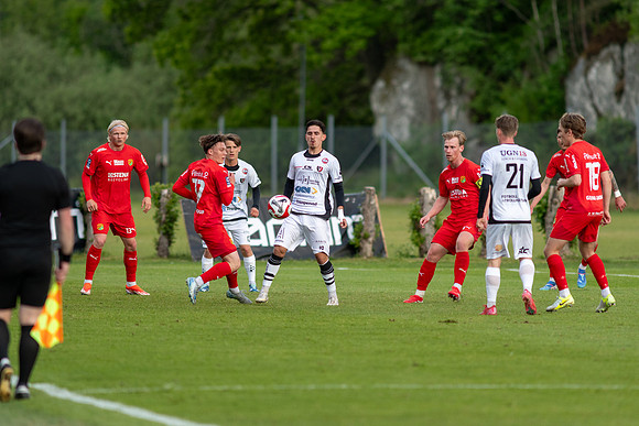 Match i Ettan Södra Mellan Torslanda IK och FC Trollhättan