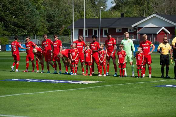 Match i Ettan Södra Mellan Torslanda IK och FC Rosengård 1917