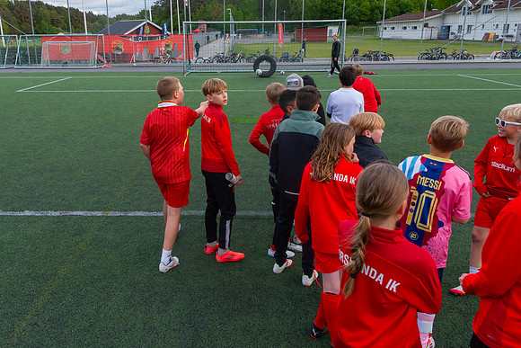 Match i Ettan Södra Mellan Torslanda IK och FC Trollhättan