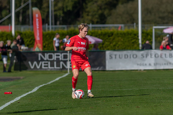 Match i Ettan Södra Mellan Torslanda IK och FC Rosengård