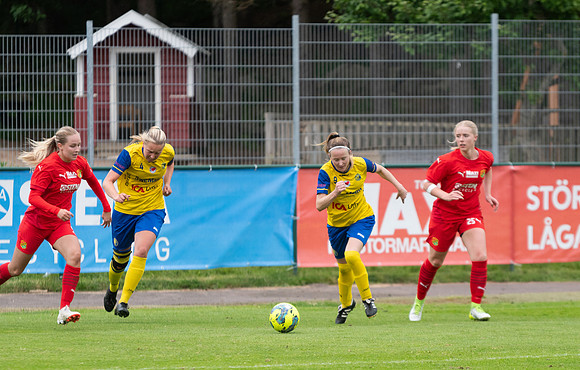 Match i Div 3 Damer Mellan Torslanda IK och Utbynäs SK