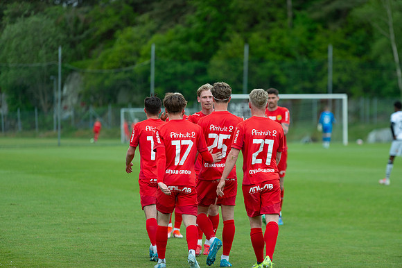 Match i Ettan Södra Mellan Torslanda IK och FC Trollhättan