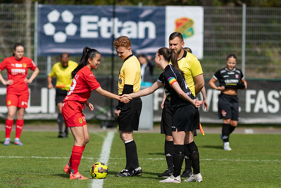 Match i Div 3 Damer Mellan Torslanda IK och Landvetter IF 2003