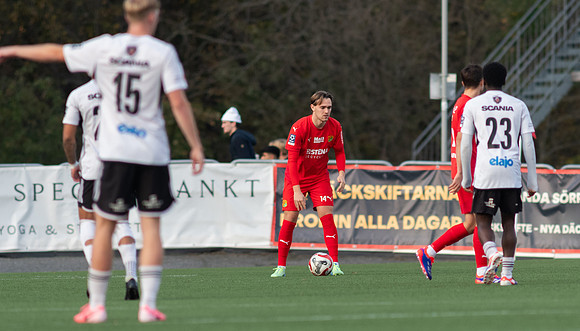 Match i Ettan Södra Mellan Torslanda IK och Oskarshamns AIK
