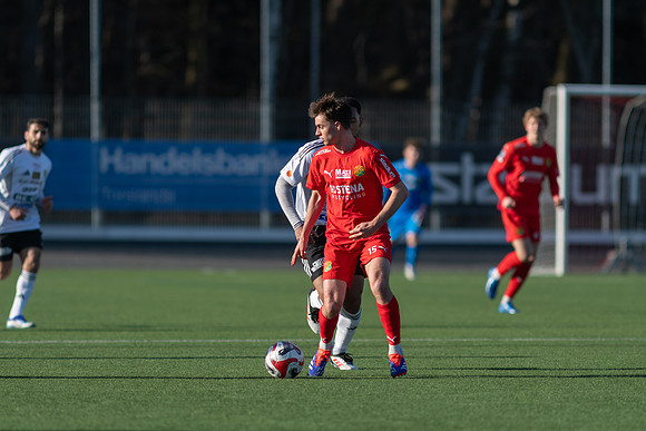 Match i Ettan Södra Mellan Torslanda IK och Oskarshamns AIK