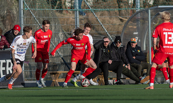 Match i Ettan Södra Mellan Torslanda IK och Oskarshamns AIK