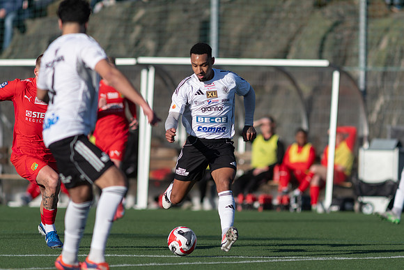 Match i Ettan Södra Mellan Torslanda IK och Oskarshamns AIK