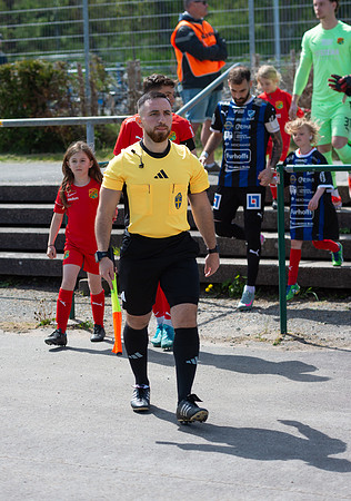 Match i Ettan Södra Mellan Torslanda IK och IFK Skövde FK