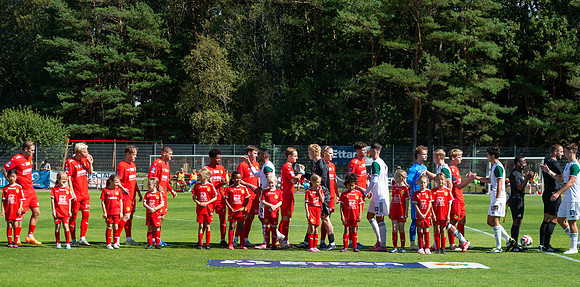 Match i Ettan Södra Mellan Torslanda IK och Skövde AIK