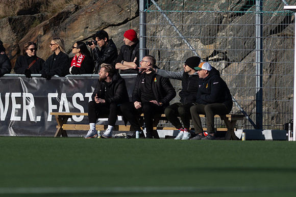 Match i Ettan Södra Mellan Torslanda IK och Oskarshamns AIK