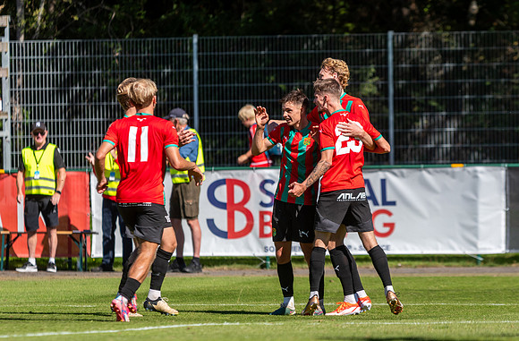 Match i Ettan Södra Mellan Torslanda IK och Torns IF