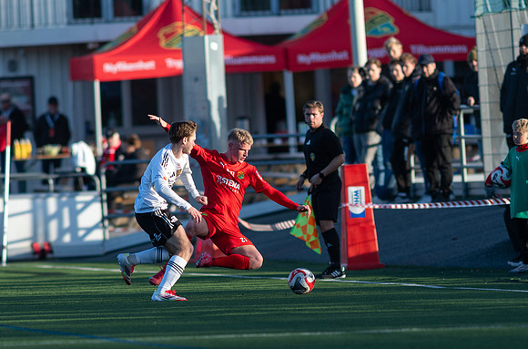 Match i Ettan Södra Mellan Torslanda IK och Oskarshamns AIK