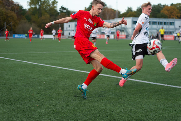 Match i Ettan Södra Mellan Torslanda IK och Oskarshamns AIK
