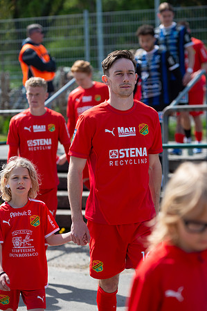 Match i Ettan Södra Mellan Torslanda IK och IFK Skövde FK