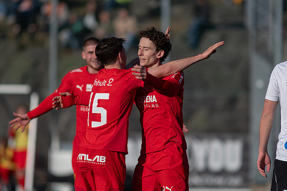 Match i Ettan Södra Mellan Torslanda IK och Oskarshamns AIK