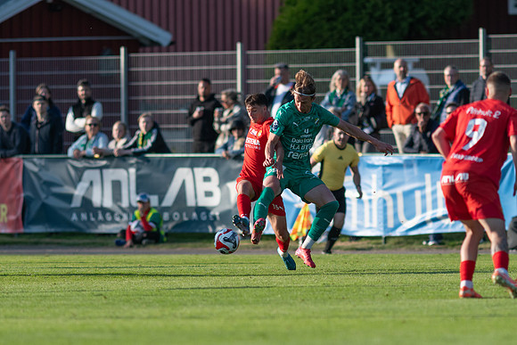 Match i Ettan Södra Mellan Torslanda IK och Ljungskile SK