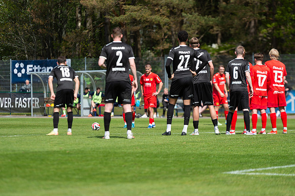 Match i Ettan Södra Mellan Torslanda IK och IFK Skövde FK
