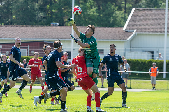 Match i Ettan Södra Mellan Torslanda IK och Tvååkers IF