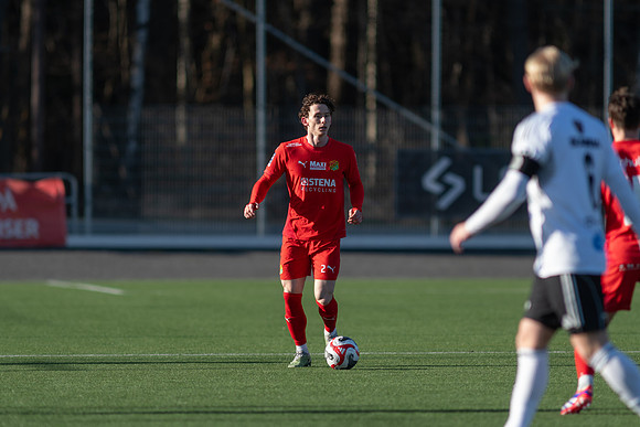 Match i Ettan Södra Mellan Torslanda IK och Oskarshamns AIK