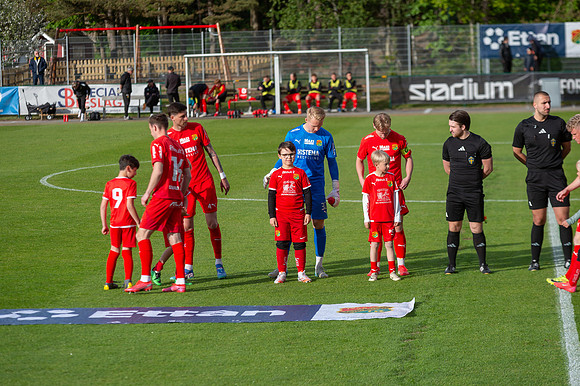 Match i Ettan Södra Mellan Torslanda IK och FC Trollhättan