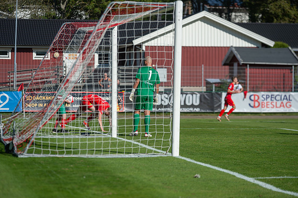 Match i Ettan Södra Mellan Torslanda IK och FC Rosengård