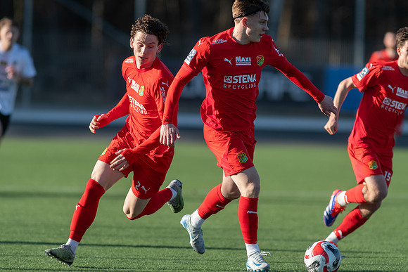 Match i Ettan Södra Mellan Torslanda IK och Oskarshamns AIK