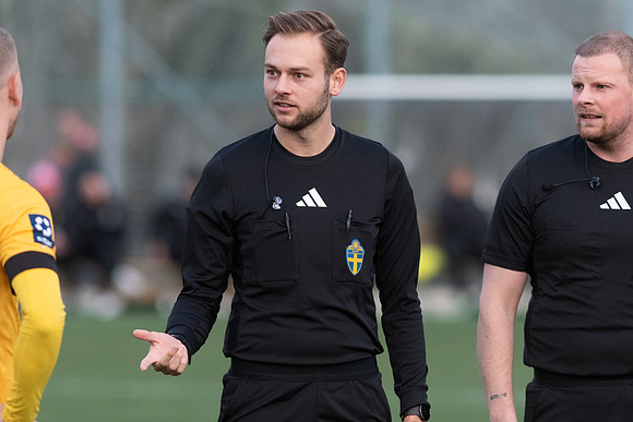 Match i Ettan Södra Mellan Torslanda IK och Lunds BK
