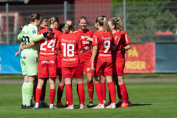 Match i Div 3 Damer Mellan Torslanda IK och Hovås Billdal IF