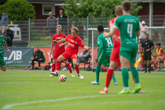 Match i Ettan Södra Mellan Torslanda IK och Ljungskile SK