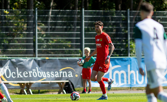 Match i Ettan Södra Mellan Torslanda IK och Skövde AIK