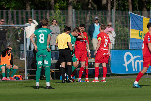 Match i Ettan Södra Mellan Torslanda IK och Ljungskile SK