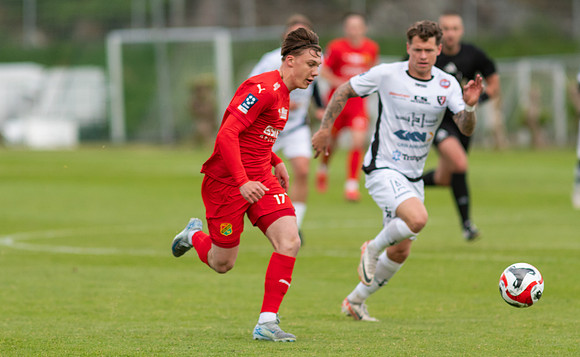 Match i Ettan Södra Mellan Torslanda IK och FC Trollhättan