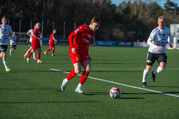 Match i Ettan Södra Mellan Torslanda IK och Oskarshamns AIK