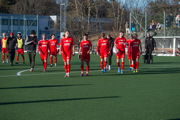 Match i Ettan Södra Mellan Torslanda IK och Oskarshamns AIK