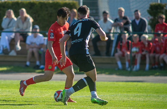 Match i Ettan Södra Mellan Torslanda IK och Arianda FC