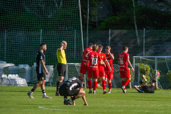 Match i Ettan Södra Mellan Torslanda IK och Arianda FC