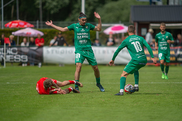 Match i Ettan Södra Mellan Torslanda IK och Ljungskile SK