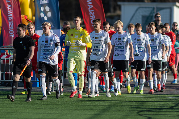 Match i Ettan Södra Mellan Torslanda IK och Oskarshamns AIK