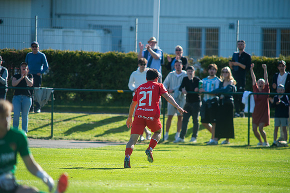 Match i Ettan Södra Mellan Torslanda IK och Arianda FC
