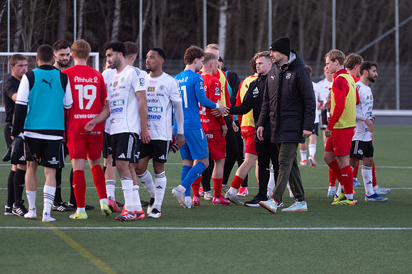 Match i Ettan Södra Mellan Torslanda IK och Oskarshamns AIK