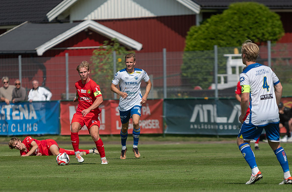 Match i Ettan Södra Mellan Torslanda IK och Onsala BK