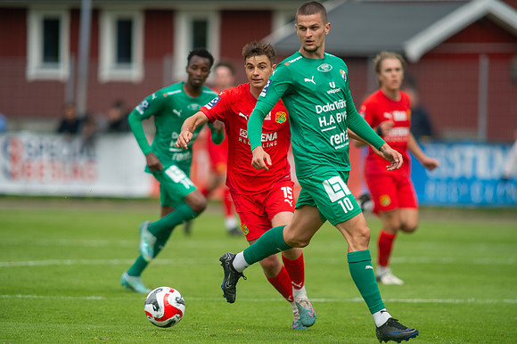 Match i Ettan Södra Mellan Torslanda IK och Ljungskile SK