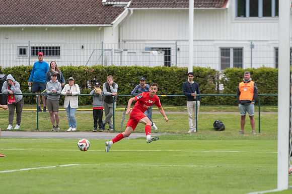 Match i Ettan Södra Mellan Torslanda IK och Ljungskile SK
