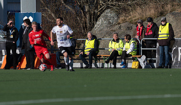 Match i Ettan Södra Mellan Torslanda IK och Oskarshamns AIK