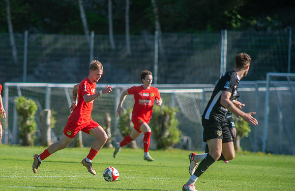 Match i Ettan Södra Mellan Torslanda IK och Arianda FC