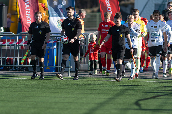 Match i Ettan Södra Mellan Torslanda IK och Oskarshamns AIK